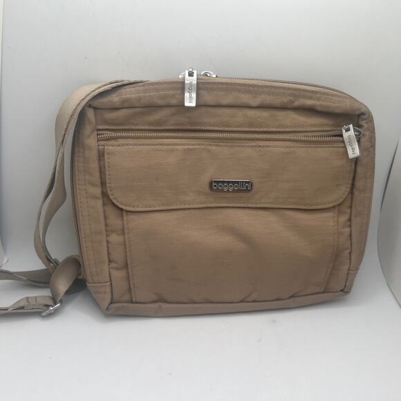 Baggallini Crossbody Bag Womens Tan Adjustable Strap Lightweight Travel Purse - Picture 1 of 10